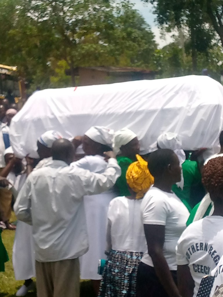 Outdoor funeral liturgy South Region CEECK
